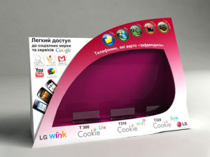 Дизайн нестандартного дисплея POS и шелфтокера LG Wink